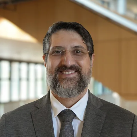 Haskayne portrait, Dr. Mohammad Keyhani